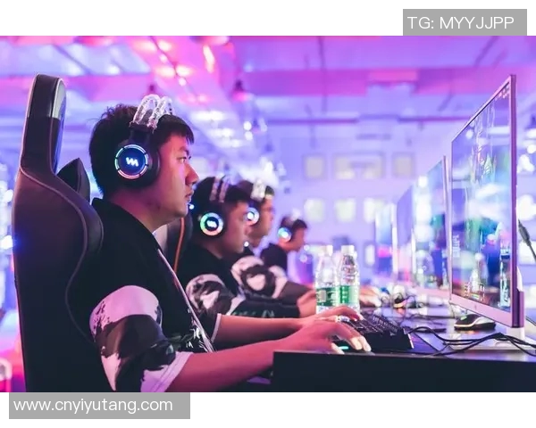 英雄联盟热议V5战队状态引发广泛讨论与争议分析