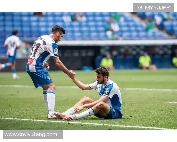 瓦伦西亚与泽尼特激战在即谁能在欧战中笑到最后