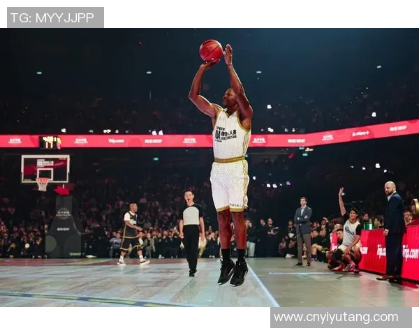 马尚布鲁克斯：从NBA到CBA的传奇旅程与篮球梦想的追逐